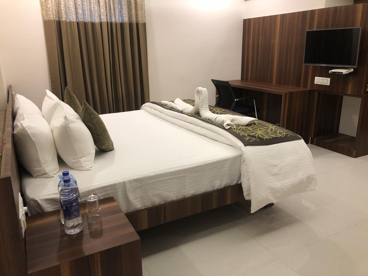 维贾亚普拉基里亚德酒店-Othpl Bijāpur 外观 照片