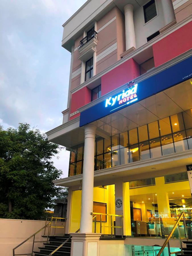 维贾亚普拉基里亚德酒店-Othpl Bijāpur 外观 照片